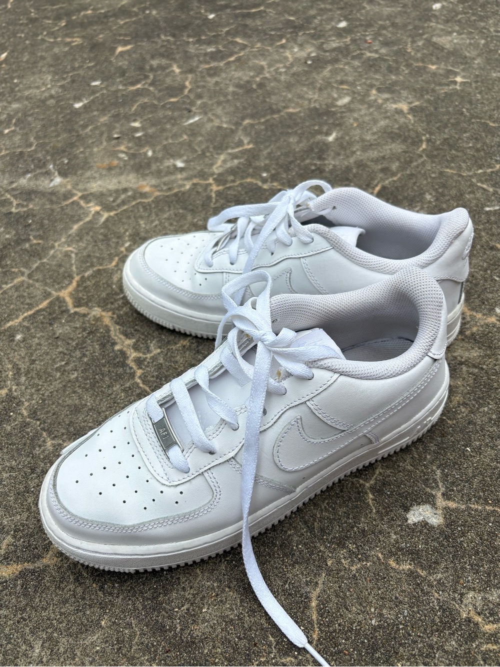 Nike AF1 white on white